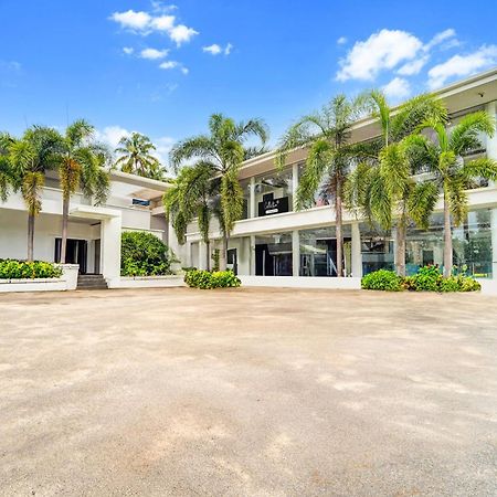 Andurkonam Super Collection O Kazhakuttam Near Al Saj Convention Centre酒店 外观 照片